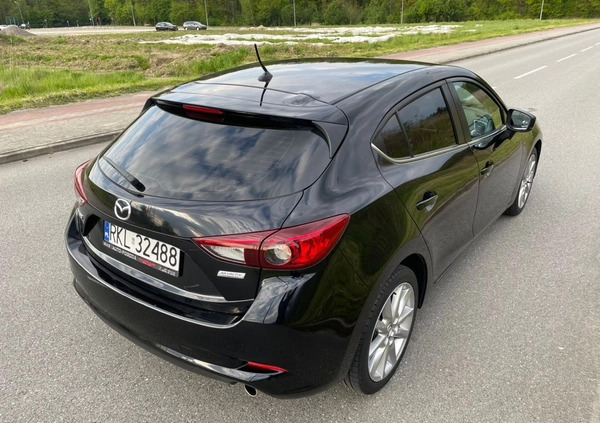 Mazda 3 cena 67900 przebieg: 33056, rok produkcji 2017 z Kolbuszowa małe 667